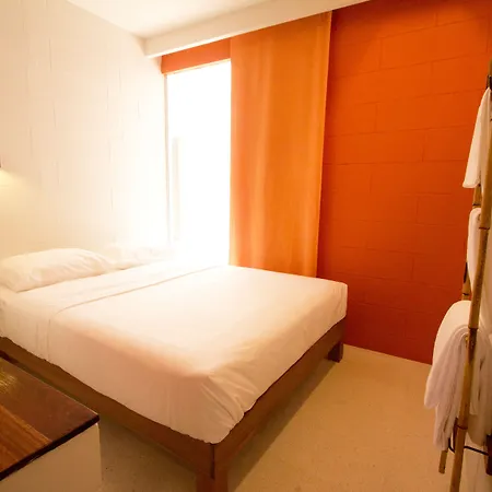 Lantern Hotel-2